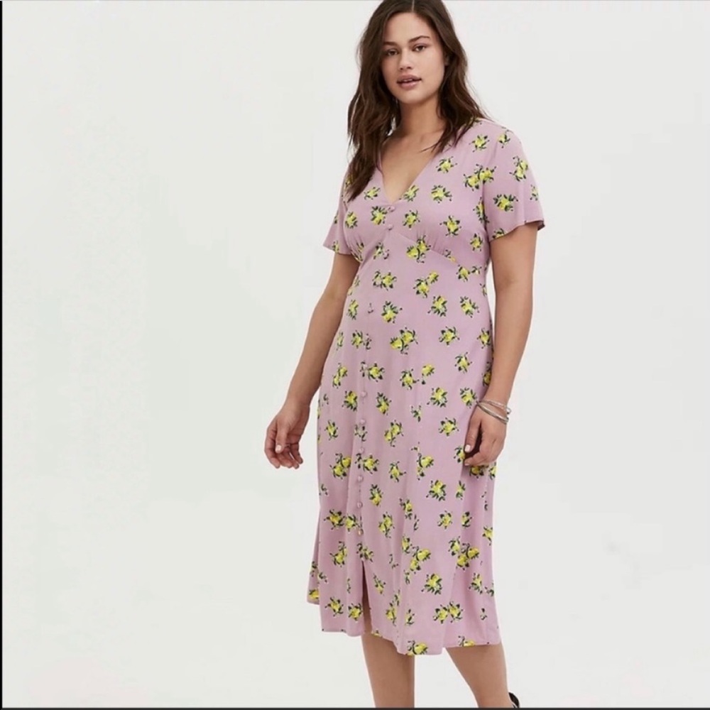 Torrid Mauve Lemon Challis Button Midi Dress